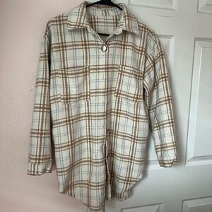 Plaid Button-Up Shirt in Cream and Brown
